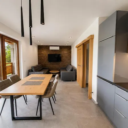 Debowy Zakatek Apartmán *